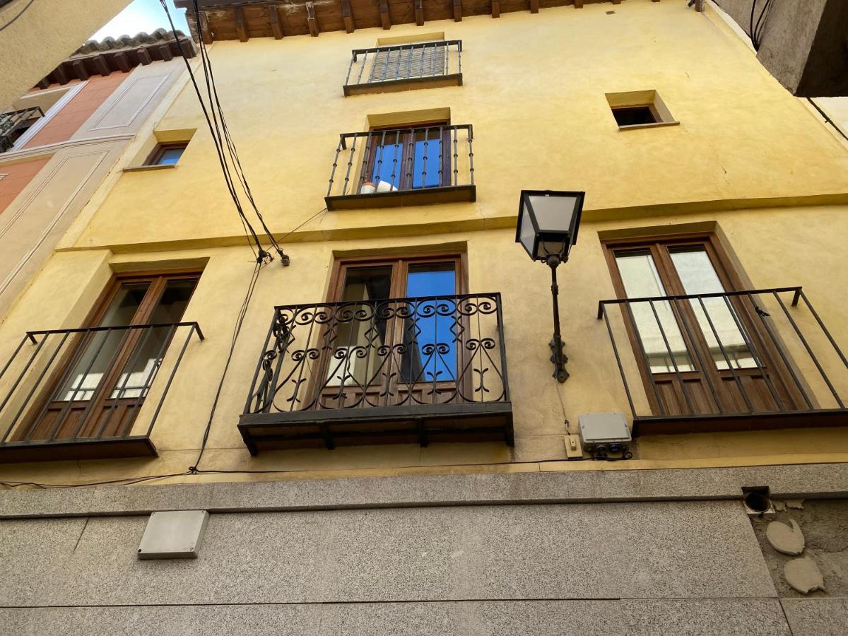 Domus Alfileritos Apartamento Toledo Exterior foto